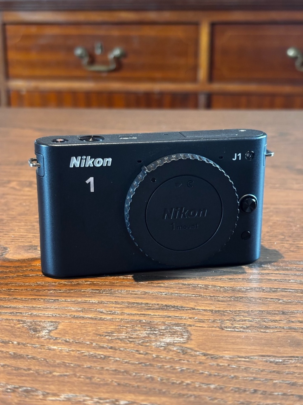 Nikon 1 J1 Camera with set of 3 lenses